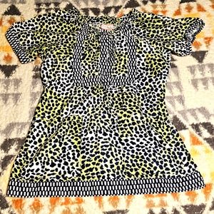 Koi by Kathy Peterson Women’s Scrub Top Size Small